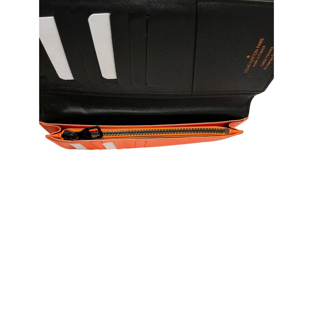 Louis Vuitton Brazza Wallet LV Friends Virgil Abloh Zoooom Monogram TA5220 - Picture 12 of 12